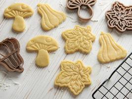 Baking cookies in the form of pumpkin and leaves photo