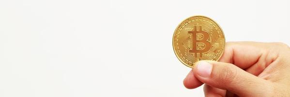 how bitcoin works including other cryptocurrencies It runs on a technology photo