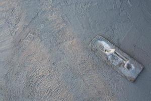 mezcla de hormigón es la introducción de cemento, piedra, arena y agua, foto