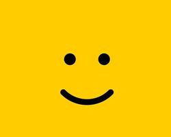 emoji sonrisa icono vector símbolo sobre fondo amarillo. fondo de pantalla de personaje de dibujos animados de cara sonriente.