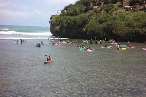 the rocks on the drini beach are beautiful and interesting. photo