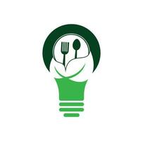 plantilla de logotipo de concepto de forma de bombilla de alimentos saludables. diseño del logotipo de alimentos orgánicos de la naturaleza. vector