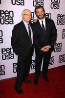 los angeles, 11 de noviembre - norman lear, judd apatow en el pen center usa 24 premios literarios anuales en el hotel beverly wilshire el 11 de noviembre de 2014 en beverly hills, ca foto