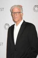 los angeles, 16 de septiembre - ted danson en el avance televisivo de otoño de paleyfest 2015, saludo de despedida de csi en el paley center for media el 16 de septiembre de 2015 en beverly hills, ca foto