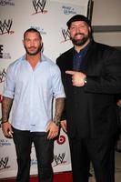 los angeles, 15 de agosto - randy orton, gran show en las superestrellas de la esperanza en honor a la petición de un deseo en el hotel beverly hills el 15 de agosto de 2013 en beverly hills, ca foto