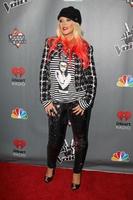 los angeles, 8 de noviembre - christina aguilera en el evento the voice temporada 3 top 12 en house of blues el 8 de noviembre de 2012 en west hollywood, ca foto