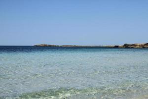 orilla del mar de mallorca, vistas al paisaje natural foto