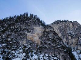 Dolomitas de la montaña fanes en invierno panorama foto