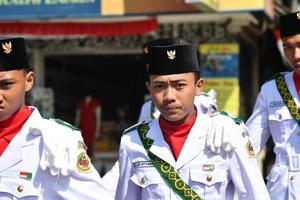 ubud, indonesia - 17 de agosto de 2016 - el día de la independencia se celebra en todo el país foto