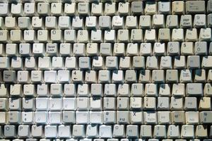 Detalle de los botones del teclado de la computadora antigua foto