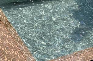 piscina limpia y fresca foto
