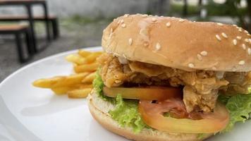 Chicken Burger Crispy photo