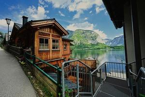 famoso casco antiguo hallstatt, salzkammergut, austria. foto