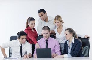 grupo de personas de negocios en reunión foto