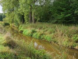 en el río berkel en alemania foto