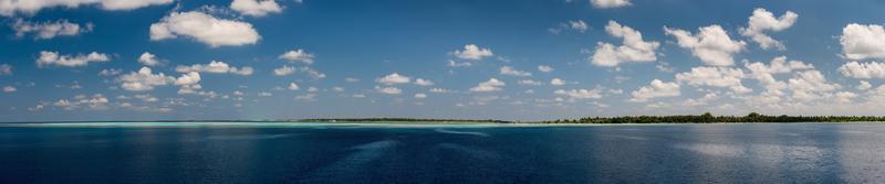 maldives tropical paradise island lanscape photo