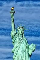 estatua de la libertad - manhattan - isla de la libertad - nueva york foto