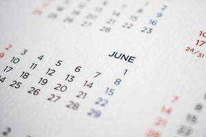 página del calendario de junio con meses y fechas foto
