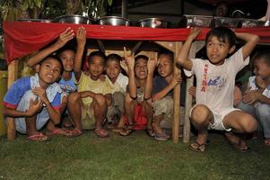 cebu - filipinas - 1 de enero de 2013 - fiesta anual de niños huérfanos foto