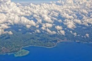 indonesia sulawesi manado área vista aérea foto