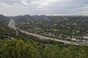 carretera congestionada de los angeles foto