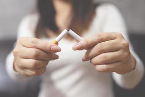 Women quit smoking for health photo