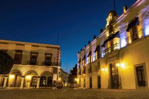 Santiago de queretaro mexico at night Premium Photo