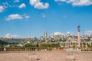 Premium image with copyspace of the arches of queretaro in mexico photo