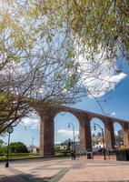 Premium image with copyspace of the arches of queretaro in mexico photo