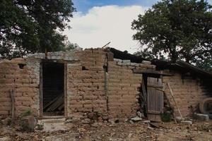 Abandoned rural house in Mexico photo