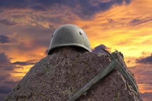 ww II helmet photo