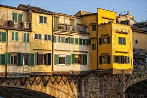 florencia ponte vecchio puesta de sol vista foto