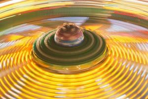 fondo de luces en movimiento luna park foto