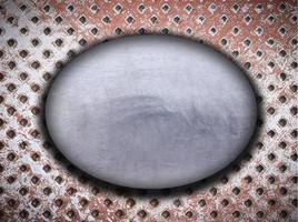 round metal plate photo