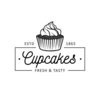 etiqueta simple de tienda de panadería de estilo vintage, placa, emblema, plantilla de logotipo. arte gráfico de alimentos con elemento de vector de diseño de cupcake grabado con tipografía. pastelería orgánica lineal sobre fondo blanco.