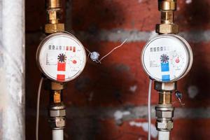 cold and hot residential water meters photo