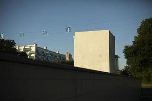 Building in city. Urban architecture. View of city during day. photo