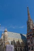 S t. catedral de stephan en el centro de viena, austria foto