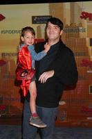 los angeles - 1 de diciembre david dastmalchian, invitado en el estreno de spider man into the spider verse en el teatro del pueblo el 1 de diciembre de 2018 en westwood, ca foto