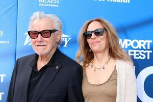 los angeles 24 de octubre - harvey keitel, daphna kastner en el 22º festival anual de cine de newport beach presenta honores y variedades del festival 10 actores para ver en el balboa bay club el 24 de octubre de 2021 en newport beach, ca foto