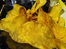 potato chips for appetizer photo