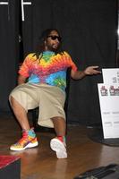 Los Ángeles, 1 de mayo - Lil Jon, quien se negó a posar en la sala de prensa hasta que le trajeron champán a los fotógrafos, posó en la primera sala de prensa de los iheartradio music awards en el auditorio Shrine el 1 de mayo de 2014 en Los Ángeles, California. foto