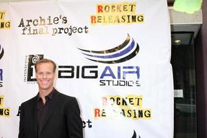 Los Ángeles, 22 de septiembre: Michael Arrieta llega al estreno del proyecto final de Archie presentado por Big Air Studios, Rocket Release e Interscope Records en el Laemmle Monica 4-Plex el 22 de septiembre de 2011 en Santa Mónica, CA. foto