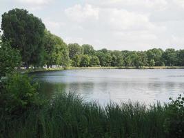 lago kleiner dutzendteich en nuremberg foto