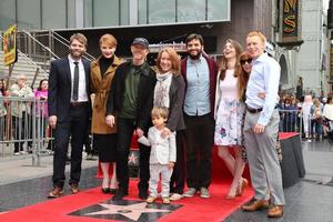 los angeles, 10 de diciembre - seth gabel, bryce dallas howard, ron howard, cheryl howard, familia en la estrella de ron howard en el paseo de la fama de hollywood en el hollywood blvd el 10 de diciembre de 2015 en los angeles, ca foto