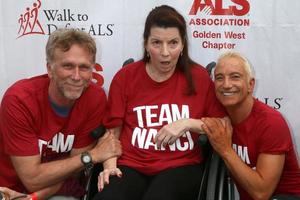 LOS ANGELES, OCT 16 - Peter Horton, Nanci Ryder, Jay D Schwartz at the ALS Association Golden West Chapter Los Angeles County Walk To Defeat ALS at the Exposition Park on October 16, 2016 in Los Angeles, CA photo