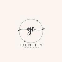 ge vector de logotipo de escritura a mano de firma inicial, boda, moda, joyería, boutique, floral y botánica con plantilla creativa para cualquier empresa o negocio.