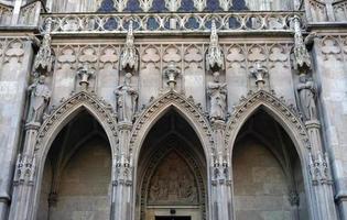 ornaments arch architecture St.Stephan Vienna photo