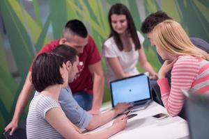 grupo de estudiantes de estudio foto