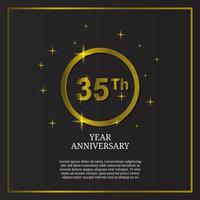 Logotipo de tipo de icono de celebración del 35 aniversario en color dorado de lujo vector